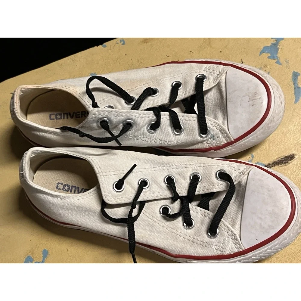 Converse M7652‎ All Star Chuck Taylor Low Top Casual Shoes Kids sz 1